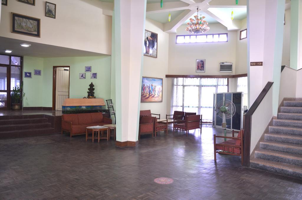 Hotel Bharatpur Ashok Esterno foto